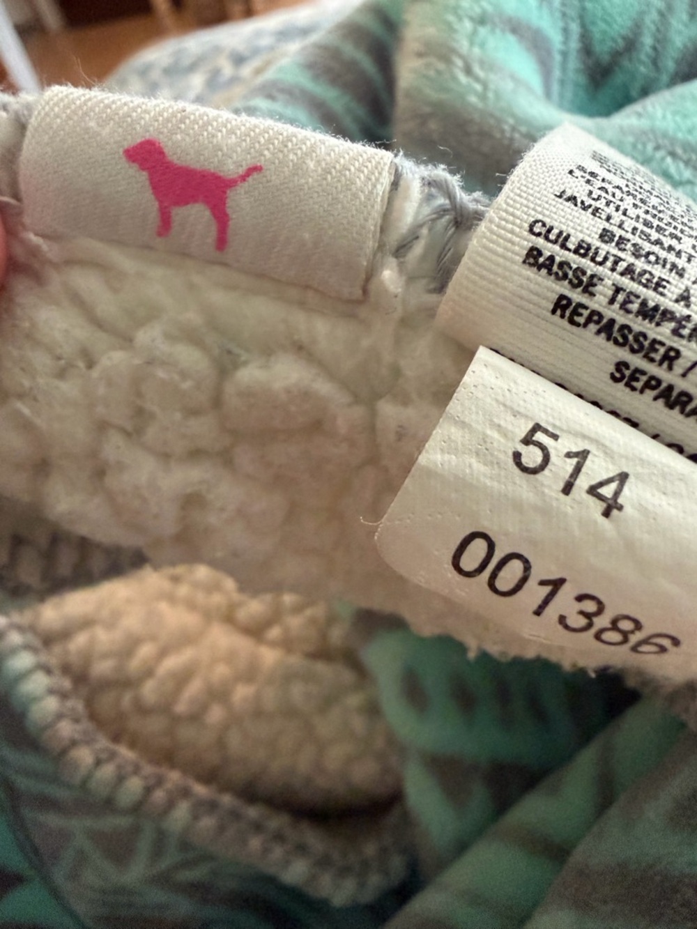 Pink sherpa blanket - Picture 4 of 4
